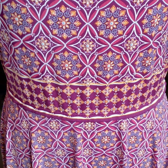 Max Studio sleeveless dress - Picture 2 of 3